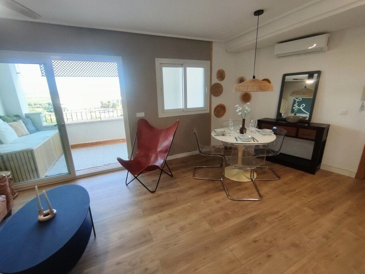 2-Bedroom Apartment in Sucina, Sucina - Image 11