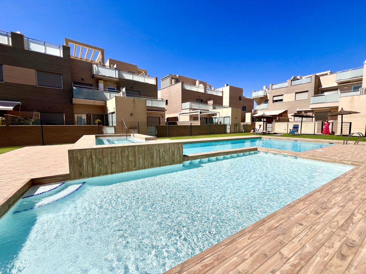 4-Bedroom Villa in Pilar de la Horadada - Image 34