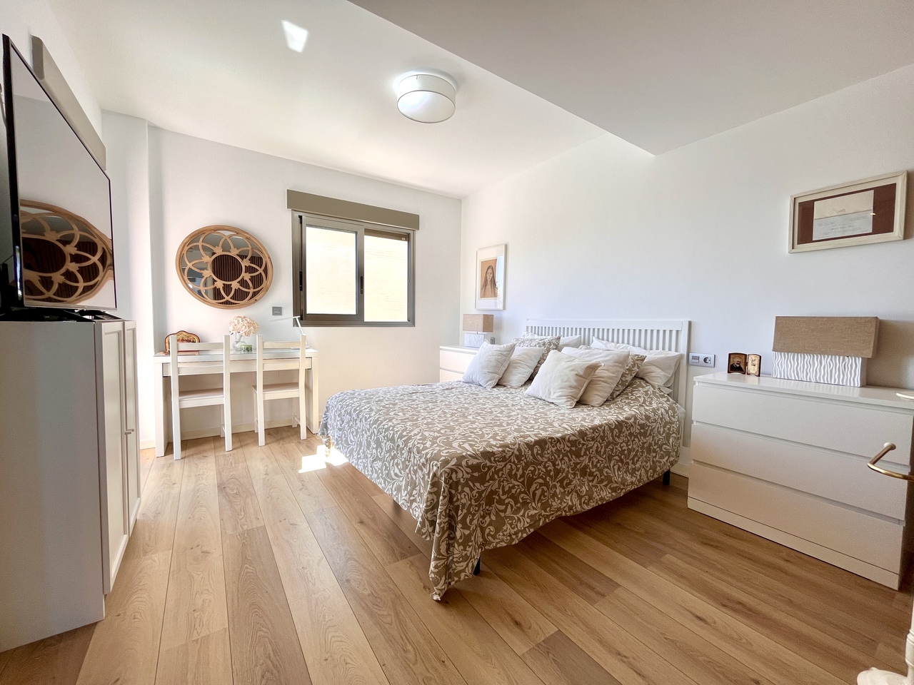 4-Bedroom Villa in Pilar de la Horadada - Image 8