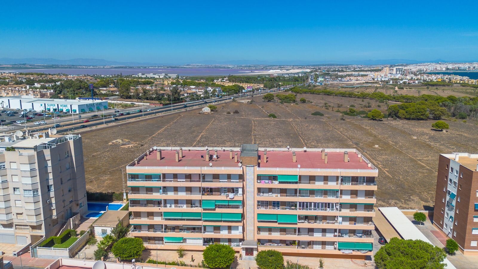 2-Bedroom Apartment in Punta Prima, Torrevieja - Image 20