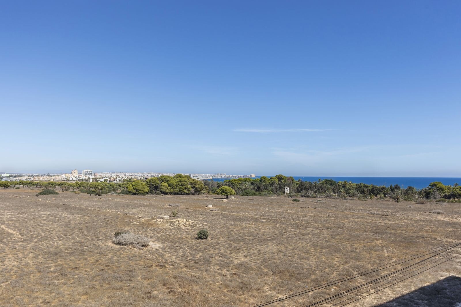 2-Bedroom Apartment in Punta Prima, Torrevieja - Image 8