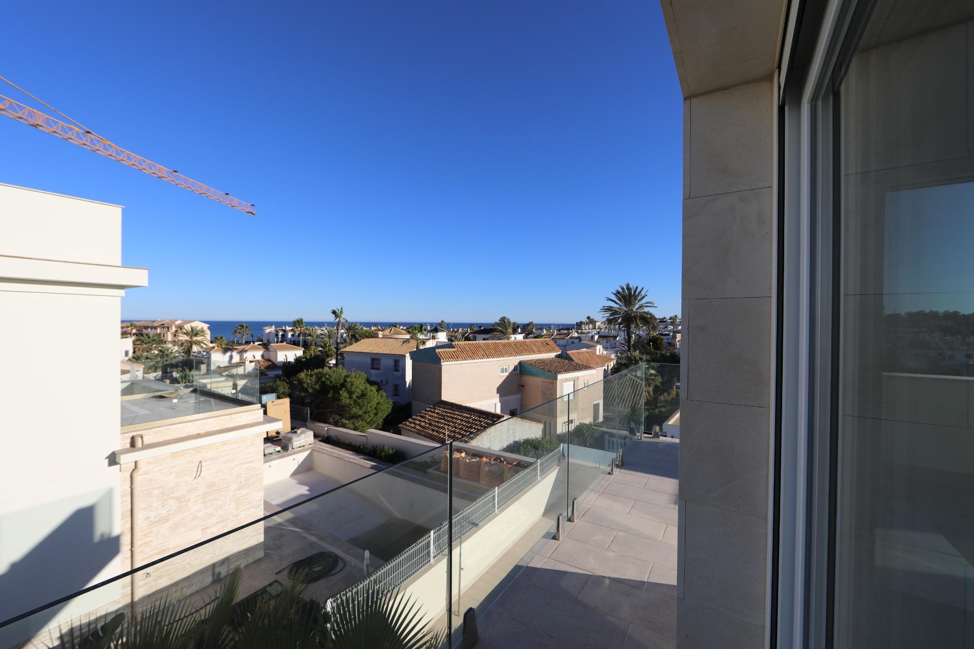 5-Bedroom Luxury Villa in Orihuela Costa - Image 20