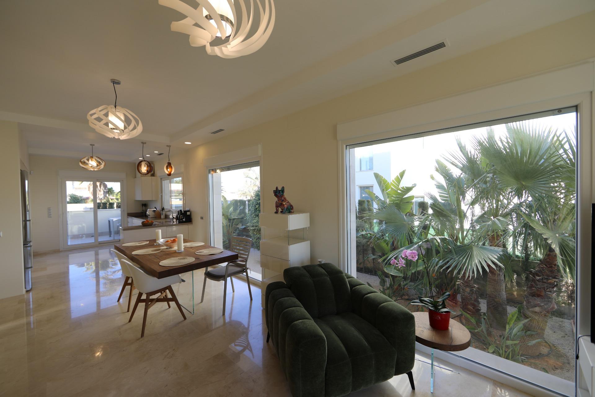 Villa de Lujo de 5 Dormitorios en, Orihuela Costa - Image 10