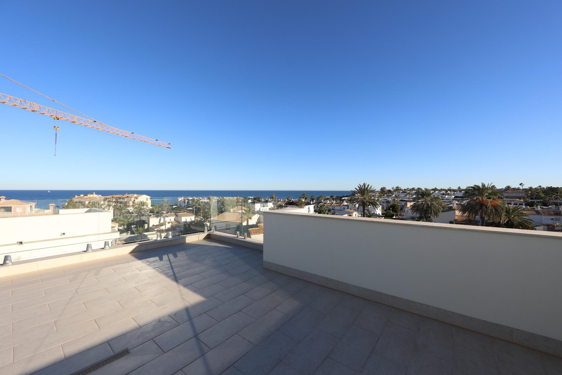 Villa de Lujo de 5 Dormitorios en, Orihuela Costa - Image 27