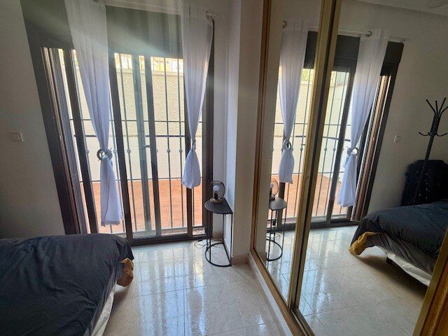 3-Bedroom House in Bellavista, San Miguel de Salinas - Image 14