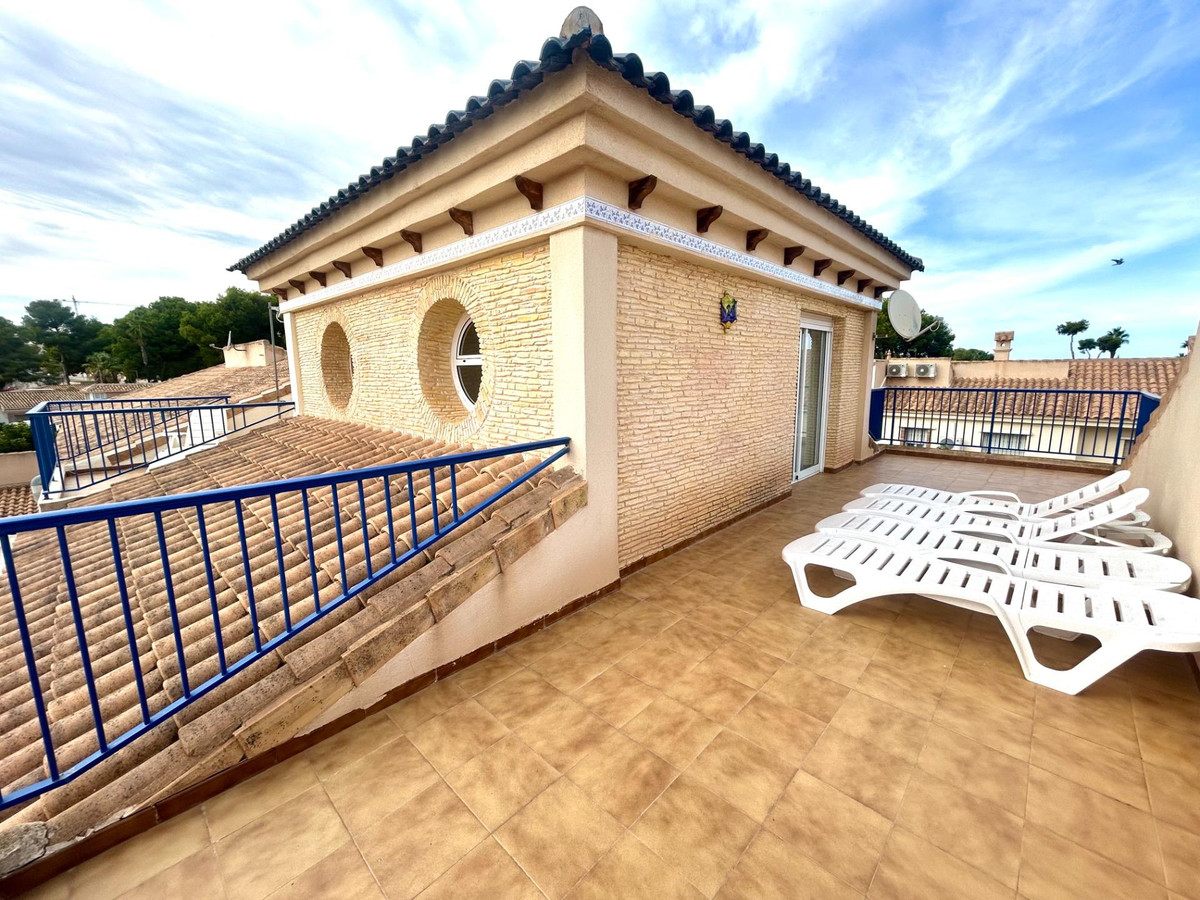 3-Bedroom Townhouse in Campoamor, Orihuela Costa | Sunny ... - Image 3