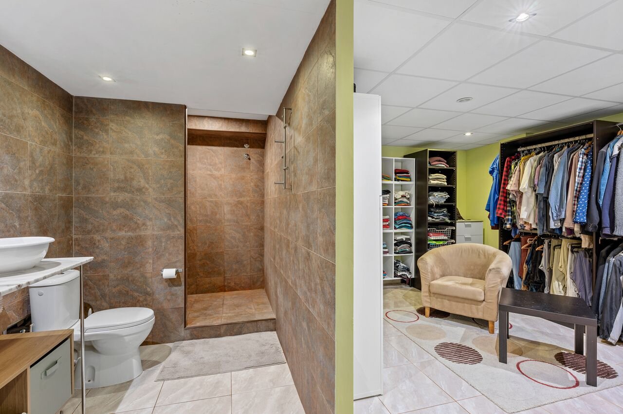 2-Bedroom House in Bellavista, San Miguel de Salinas - Image 14