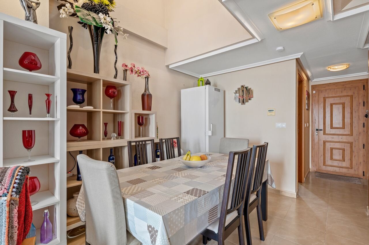 2-Bedroom House in Bellavista, San Miguel de Salinas - Image 16
