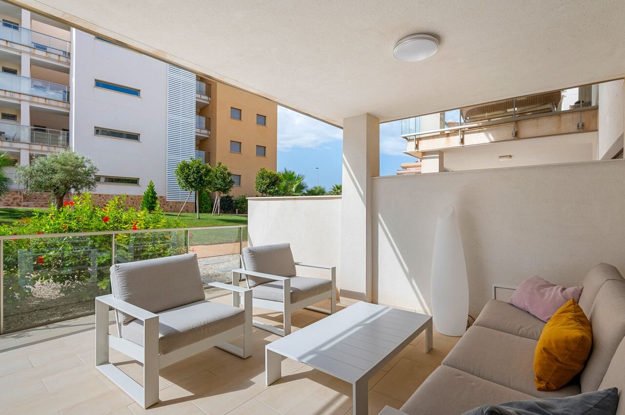 2-Bedroom Apartment in Los Dolses, Orihuela Costa - Image 7