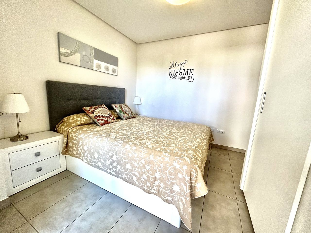 2-Bedroom Apartment in Lomas de Cabo Roig-los Dolses, Orihuela Costa - Image 13