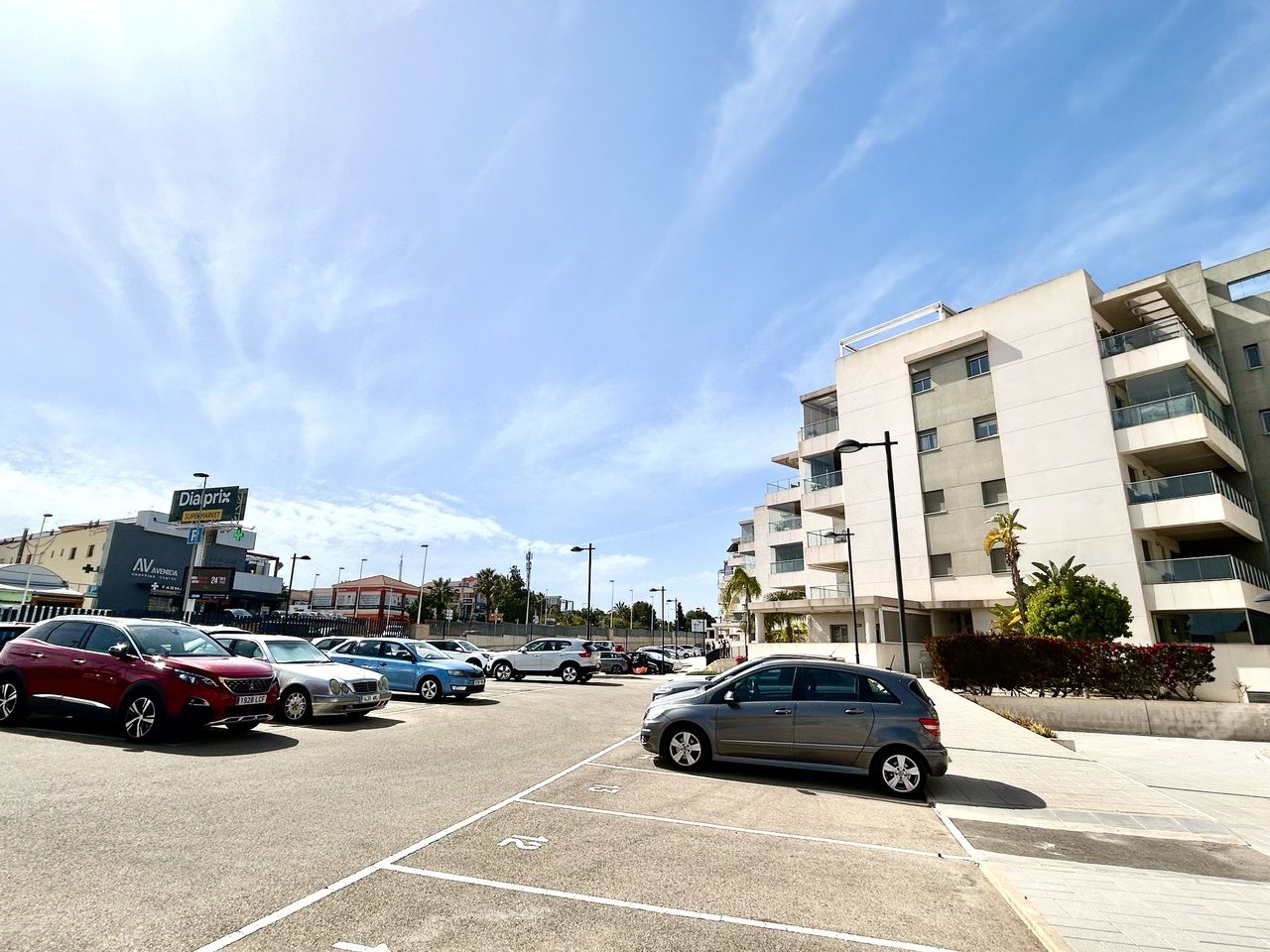 2-Bedroom Apartment in Lomas de Cabo Roig-los Dolses, Orihuela Costa - Image 3