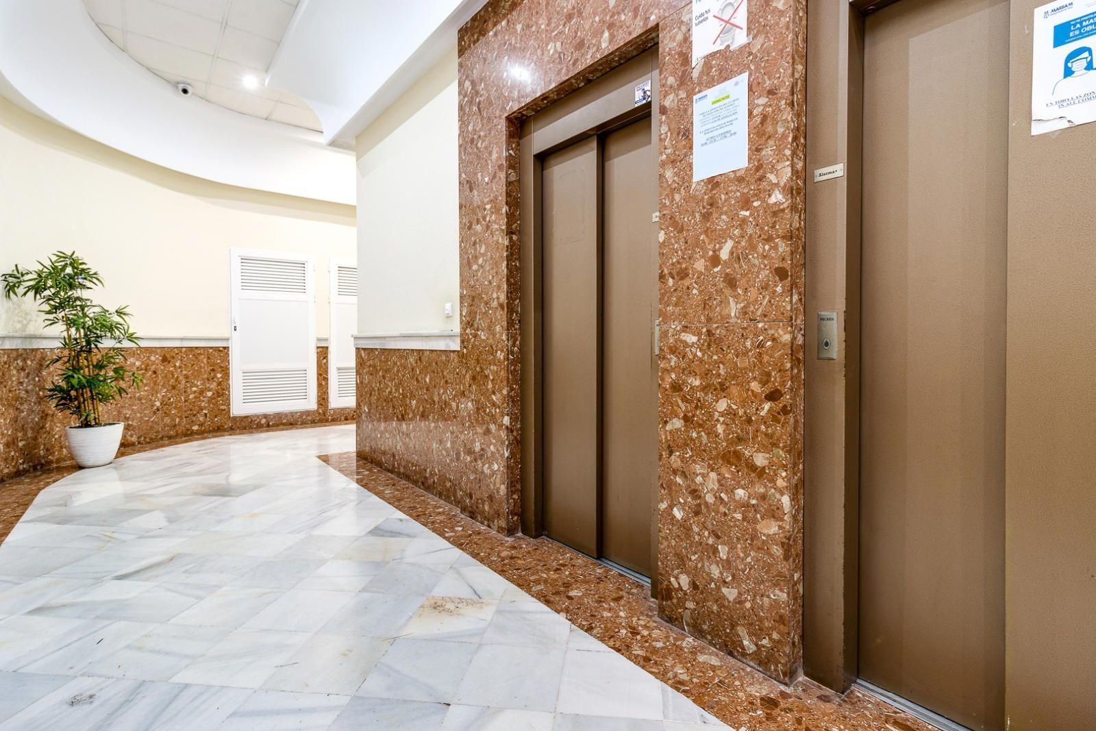 2-Bedroom Apartment in Torrevieja - Image 6