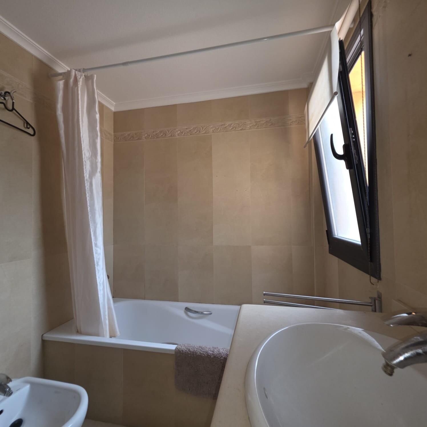Casa de 4 Dormitorios en Las Filipinas, Orihuela Costa - Image 33