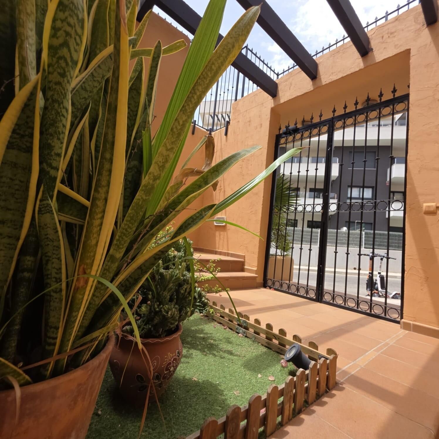 Casa de 4 Dormitorios en Las Filipinas, Orihuela Costa - Image 4