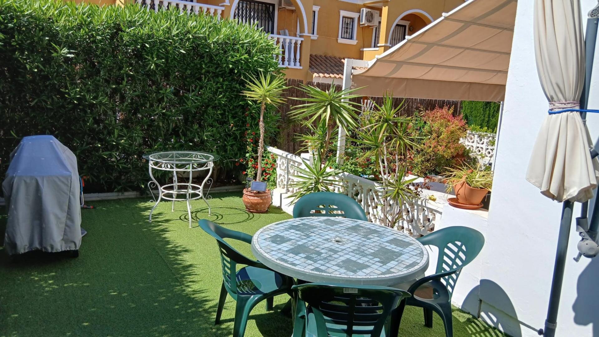 Dom z 2 Sypialniami w Villamartín-las Filipinas, Orihuela Costa - Image 2