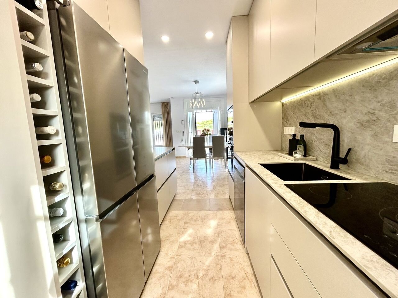 3-Bedroom House in Altos de Campoamor, Orihuela Costa - Image 12