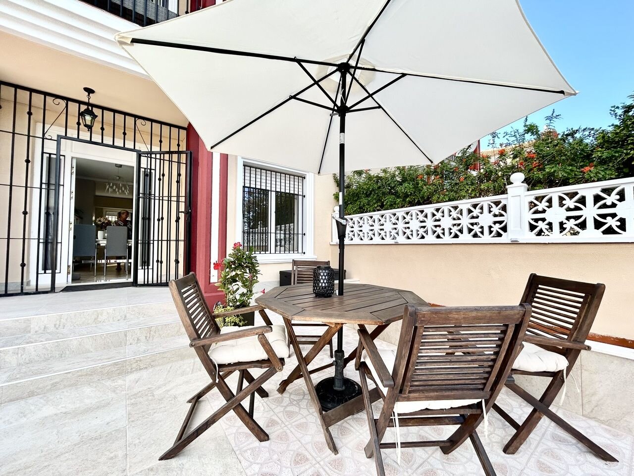 3-Bedroom House in Altos de Campoamor, Orihuela Costa - Image 37