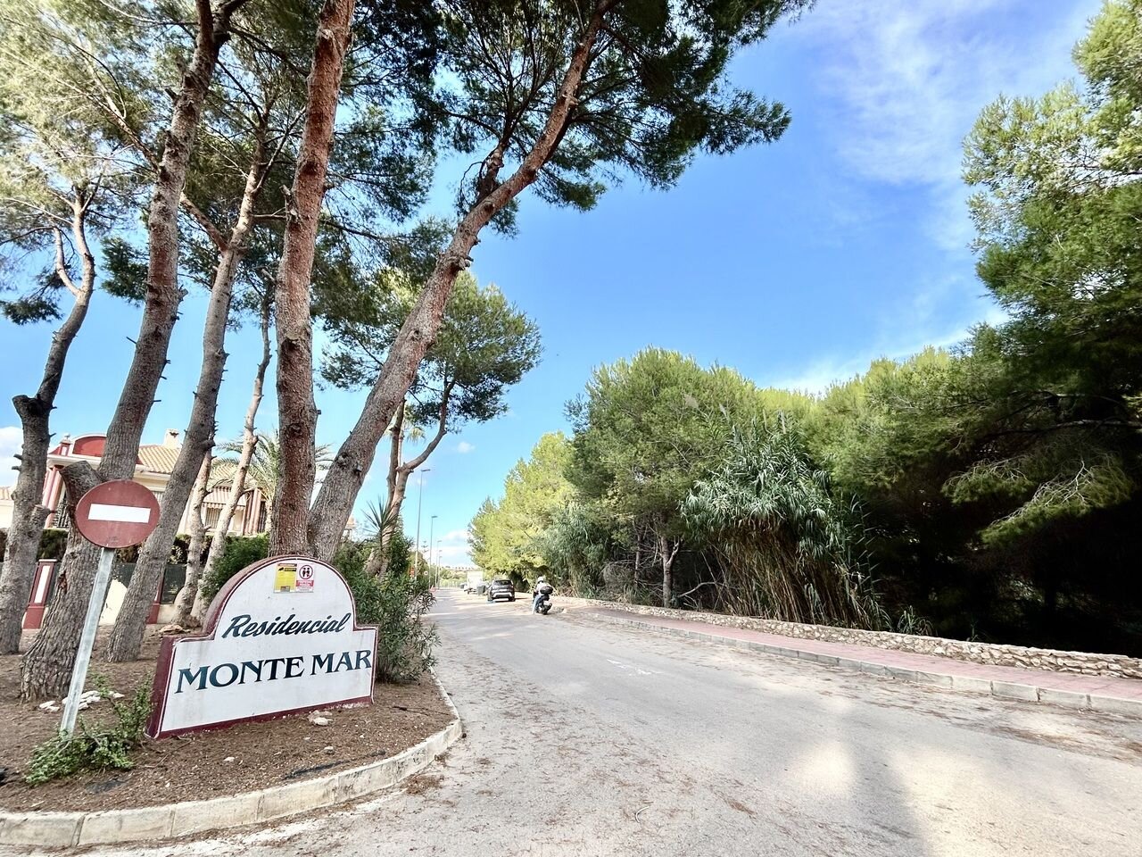 3-Bedroom House in Altos de Campoamor, Orihuela Costa - Image 42
