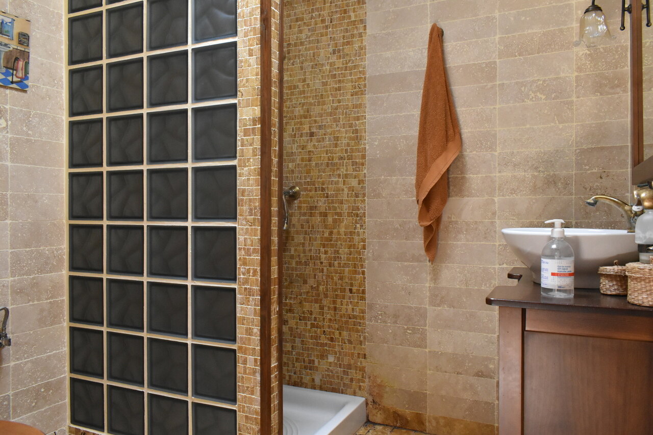 3-Bedroom Villa in Algorfa - Image 19