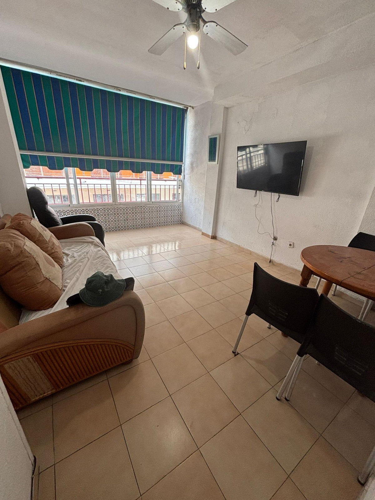 2-Bedroom Middle Floor Apartment in Torrevieja | Sunny C... - Image 3