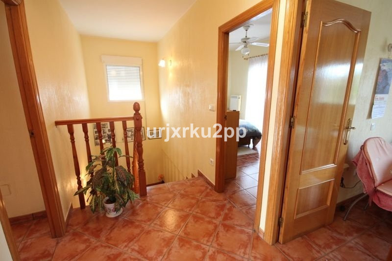 5-Zimmer Freistehende Villa in Aguas Nuevas, Torrevieja |... - Image 13