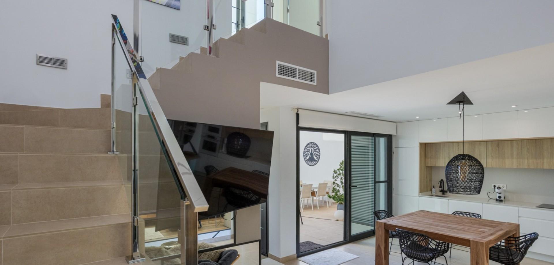 3-Bedroom House in Pueblo 4, Benijofar - Image 10