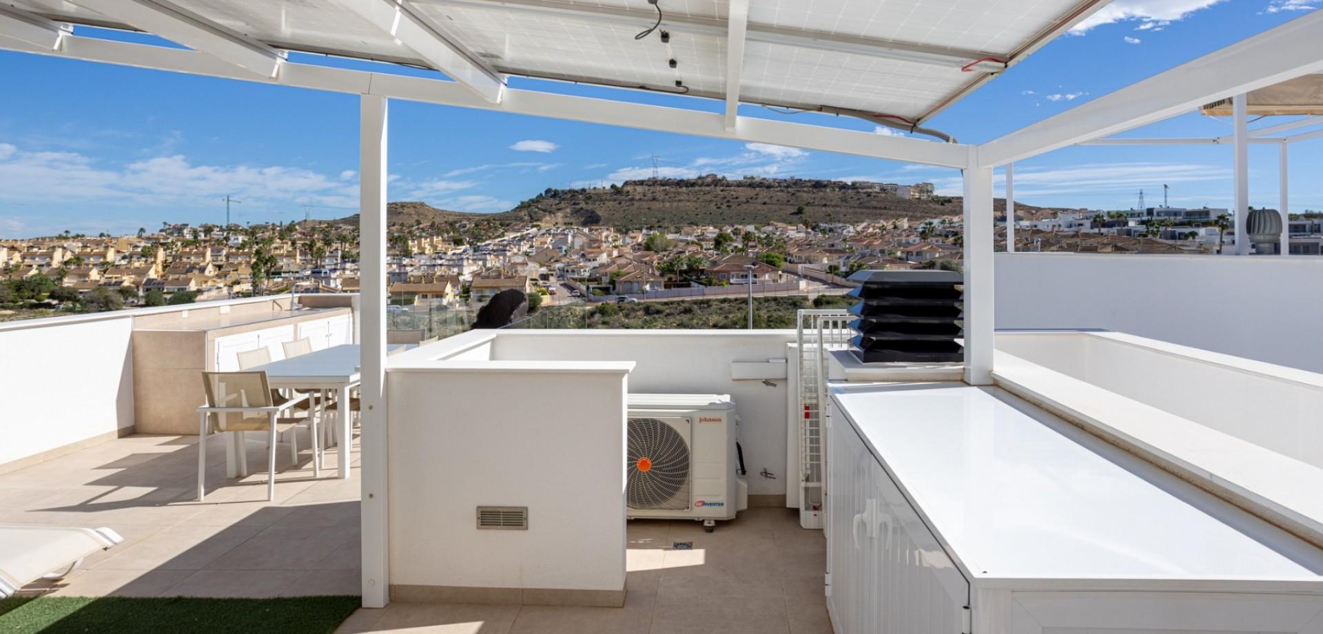 3-Bedroom House in Pueblo 4, Benijofar - Image 31