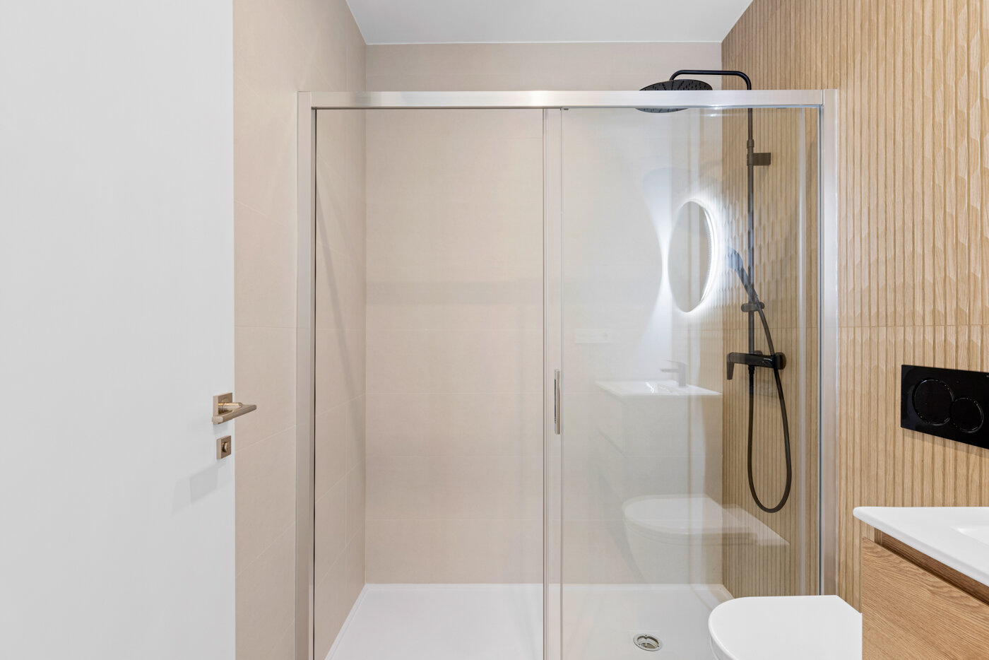 3-Bedroom Apartment in Benijófar - Image 16