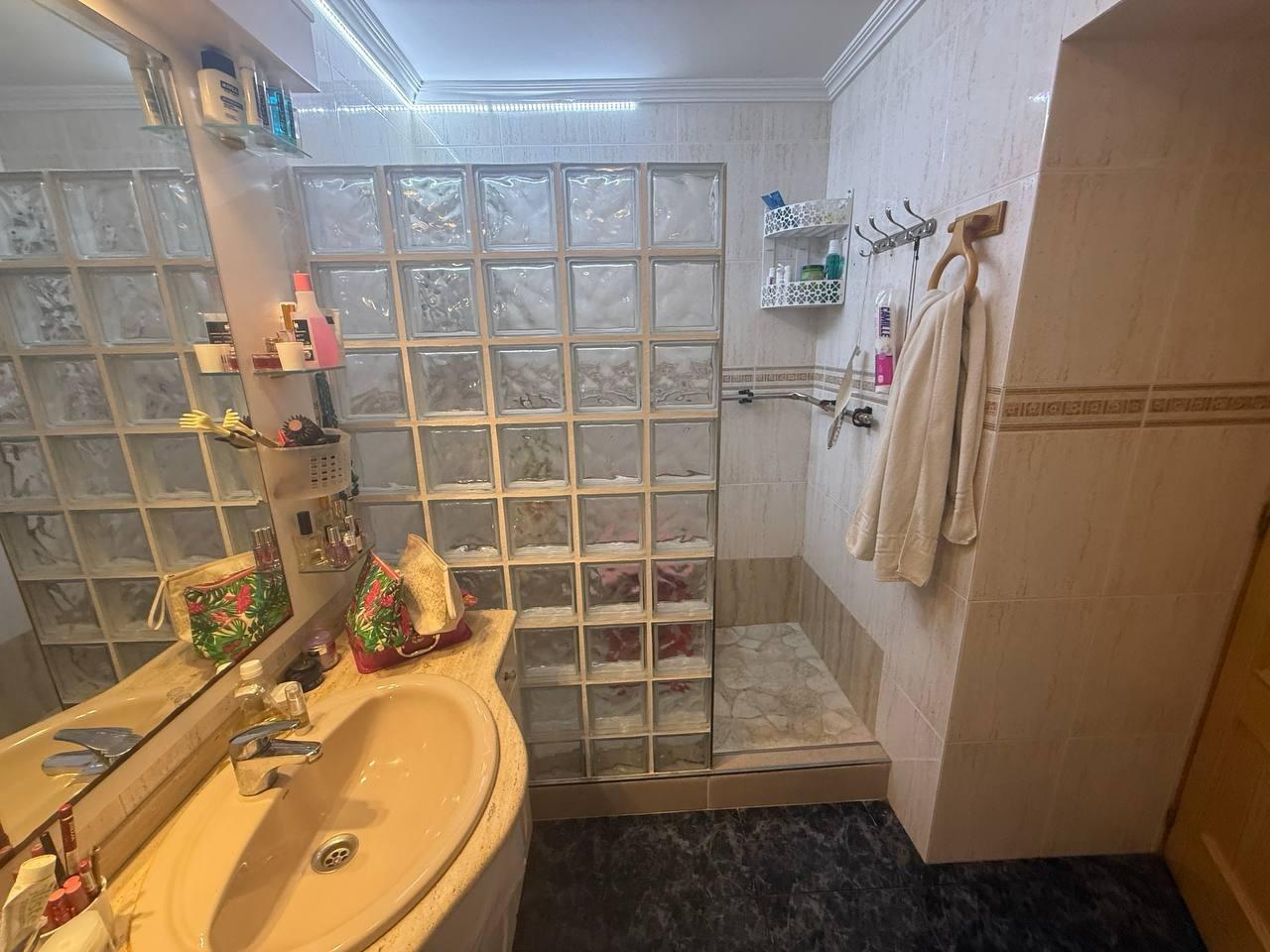 4-Bedroom Apartment in San Pedro del Pinatar - Image 22