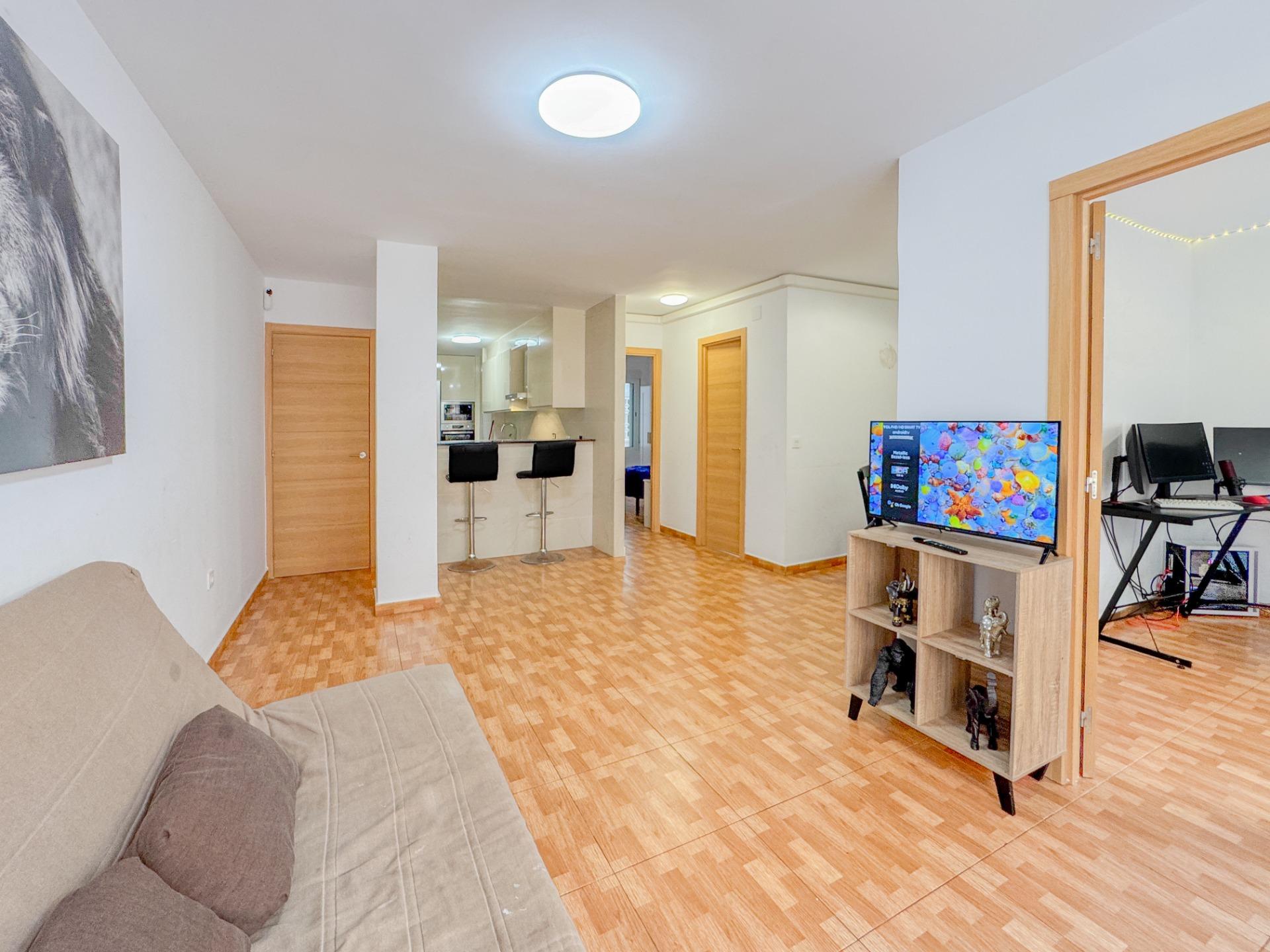 3-Bedroom Apartment in  Torrevieja | Sunny Casas - Costa ... - Image 2