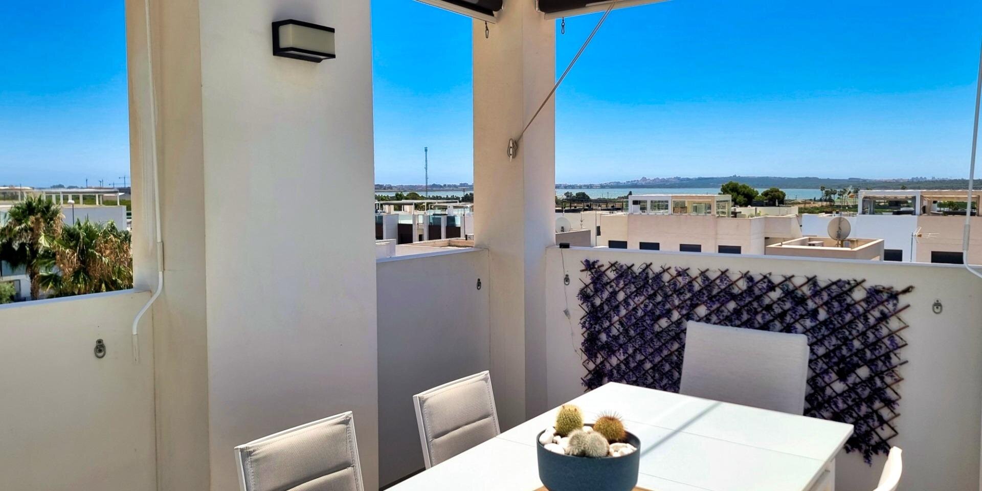 2-Bedroom Bungalow in Benijofar - Image 18