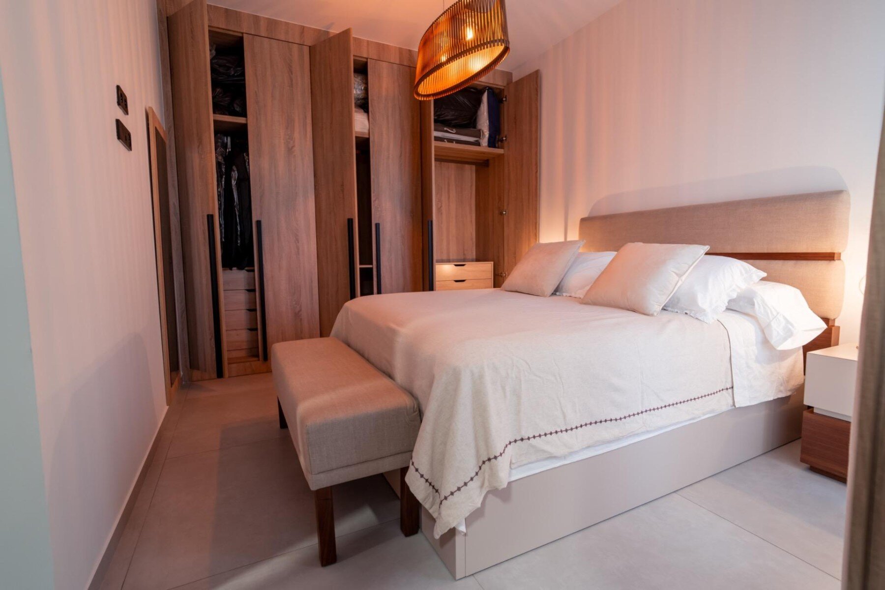 3-Bedroom Villa in Comunidad Valenciana, Algorfa - Image 24