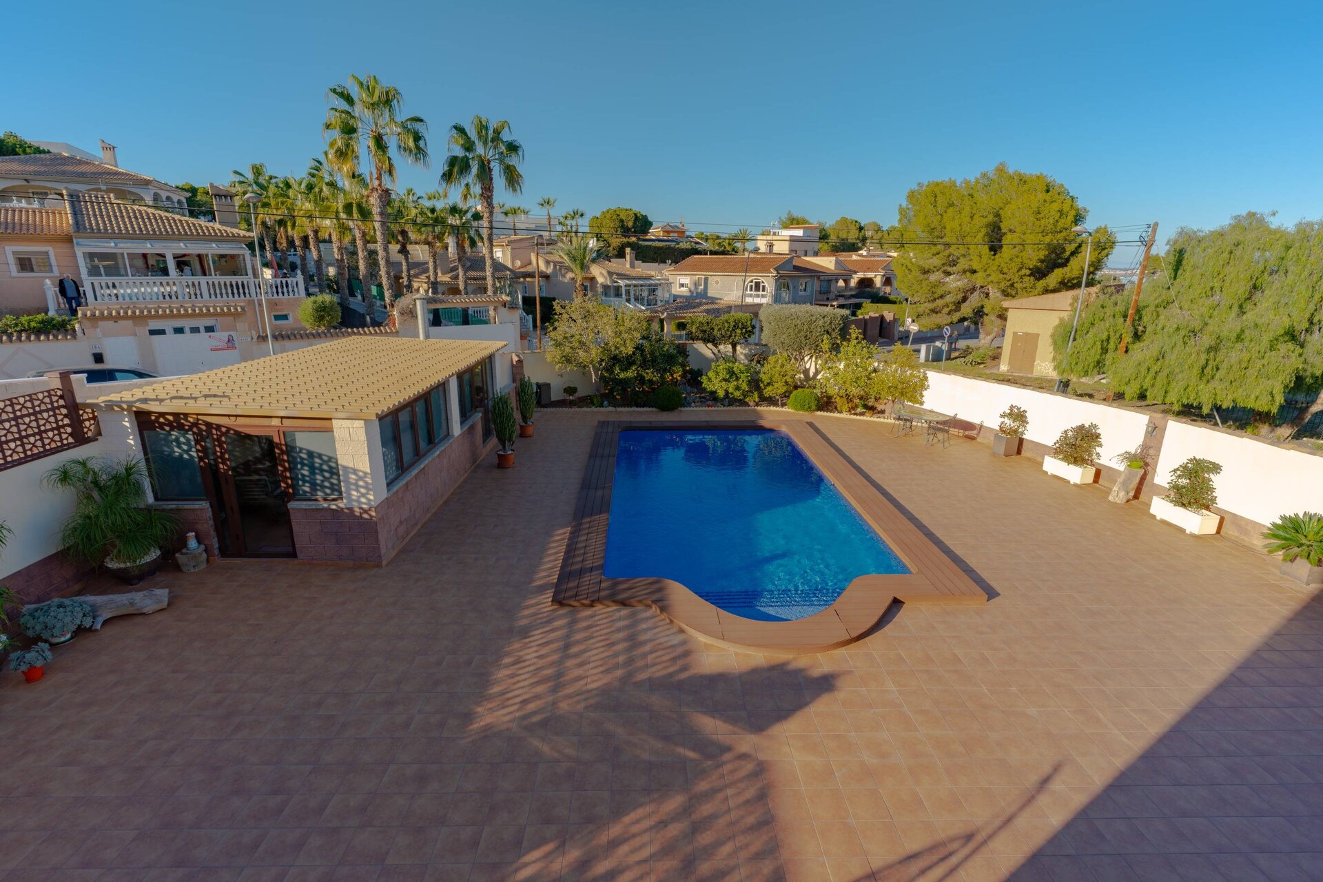 10-Bedroom Villa in Torrevieja - Image 4