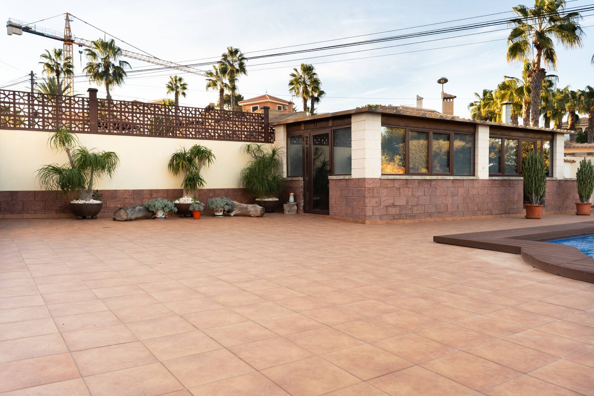 10-Bedroom Villa in Torrevieja - Image 7