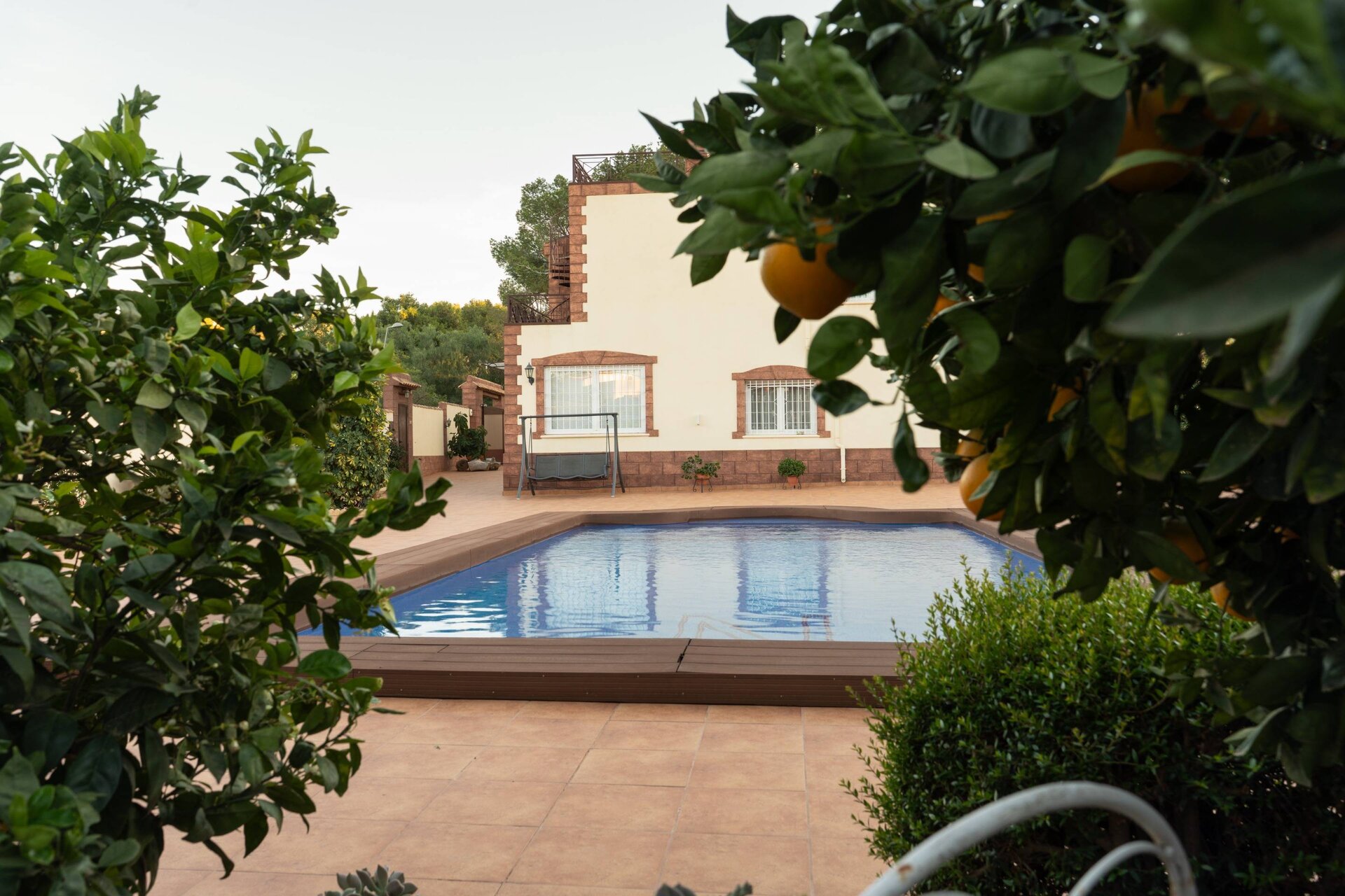 10-Bedroom Villa in Torrevieja - Image 9