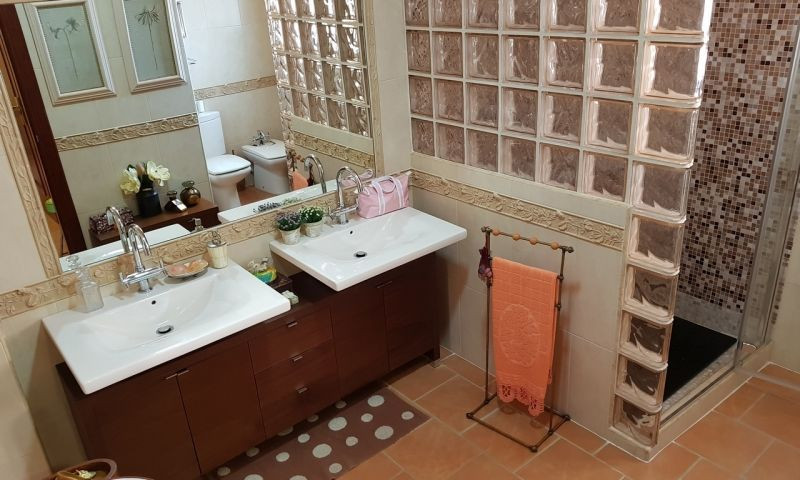 4-Bedroom Detached House in  Torrevieja | Sunny Casas - C... - Image 23