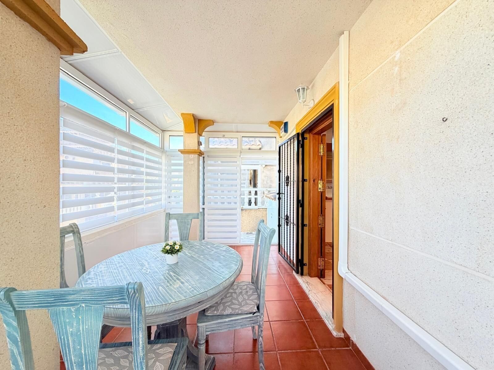 2-Bedroom House in Las Filipinas, Orihuela Costa - Image 12