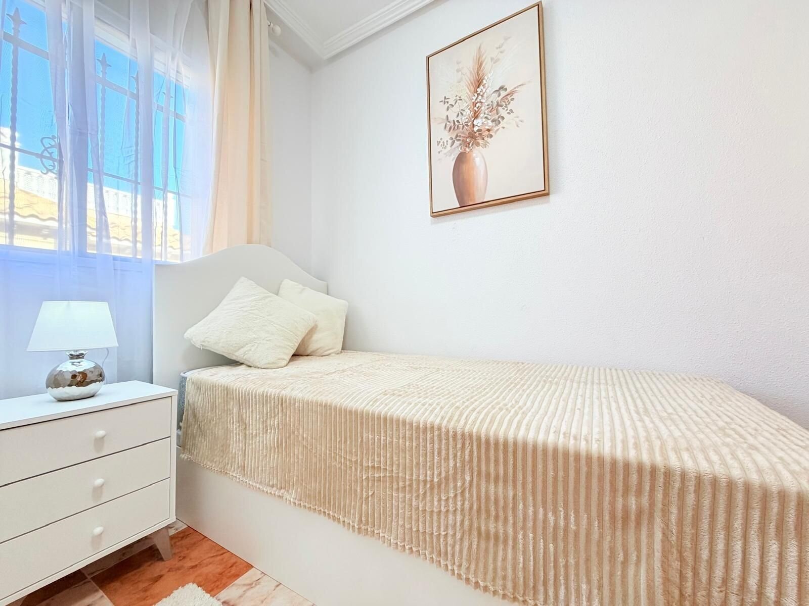 2-Bedroom House in Las Filipinas, Orihuela Costa - Image 25