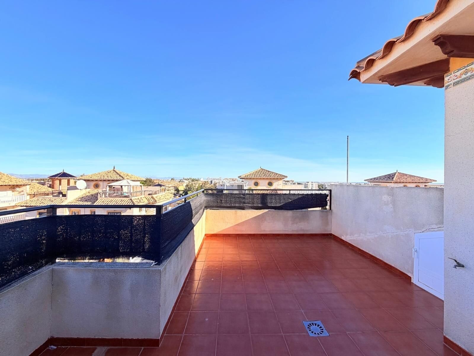 2-Bedroom House in Las Filipinas, Orihuela Costa - Image 38