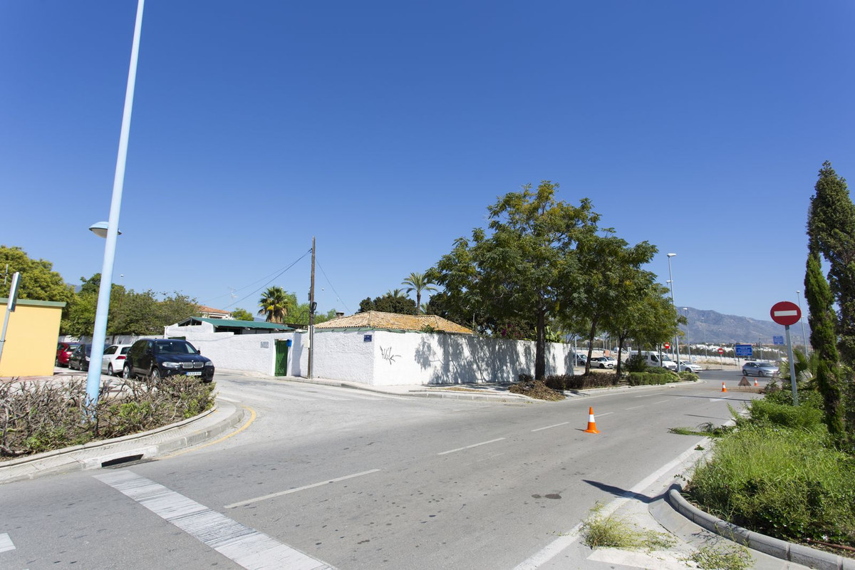 6-Bedroom Villa in Marbella | Sunny Casas - Costa Blanca... - Image 6