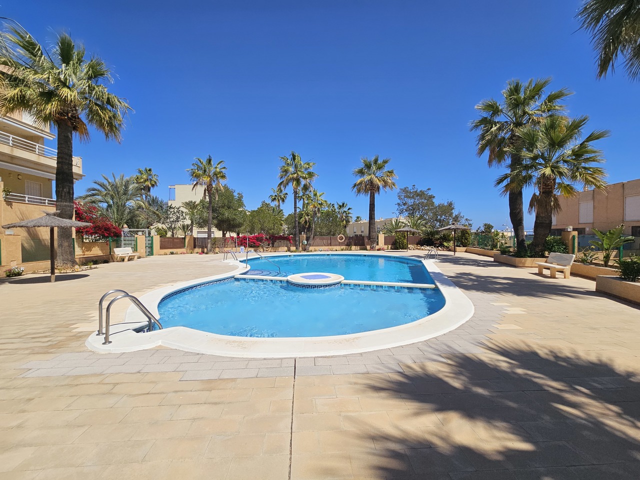 3-Bedroom Villa in Cabo Roig - Image 27