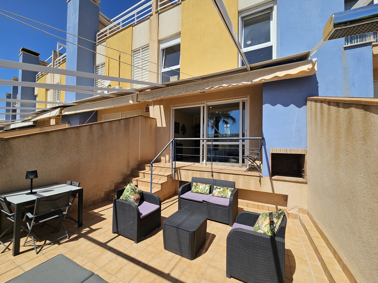 3-Bedroom Villa in Cabo Roig - Image 4