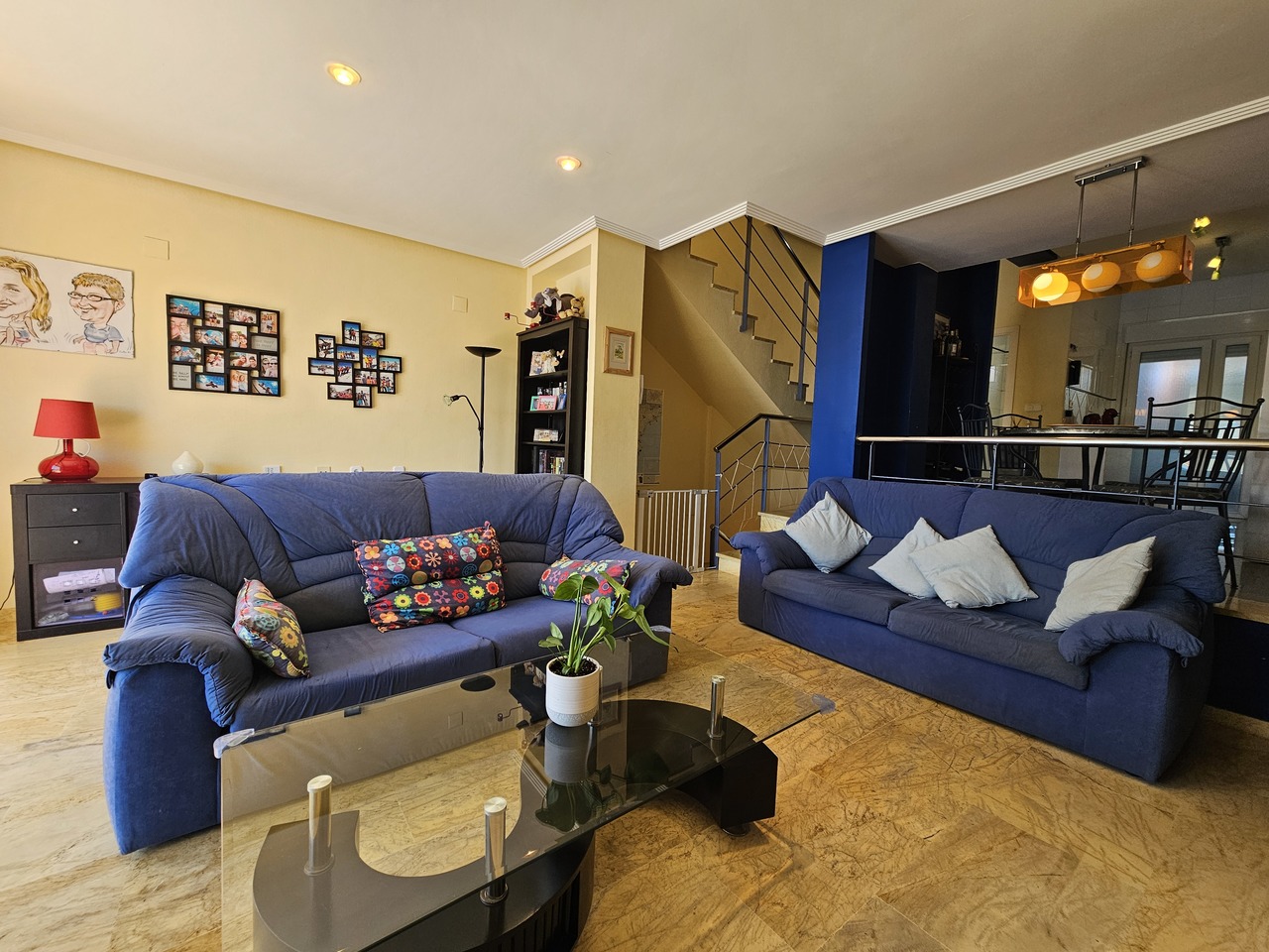 3-Bedroom Villa in Cabo Roig - Image 7