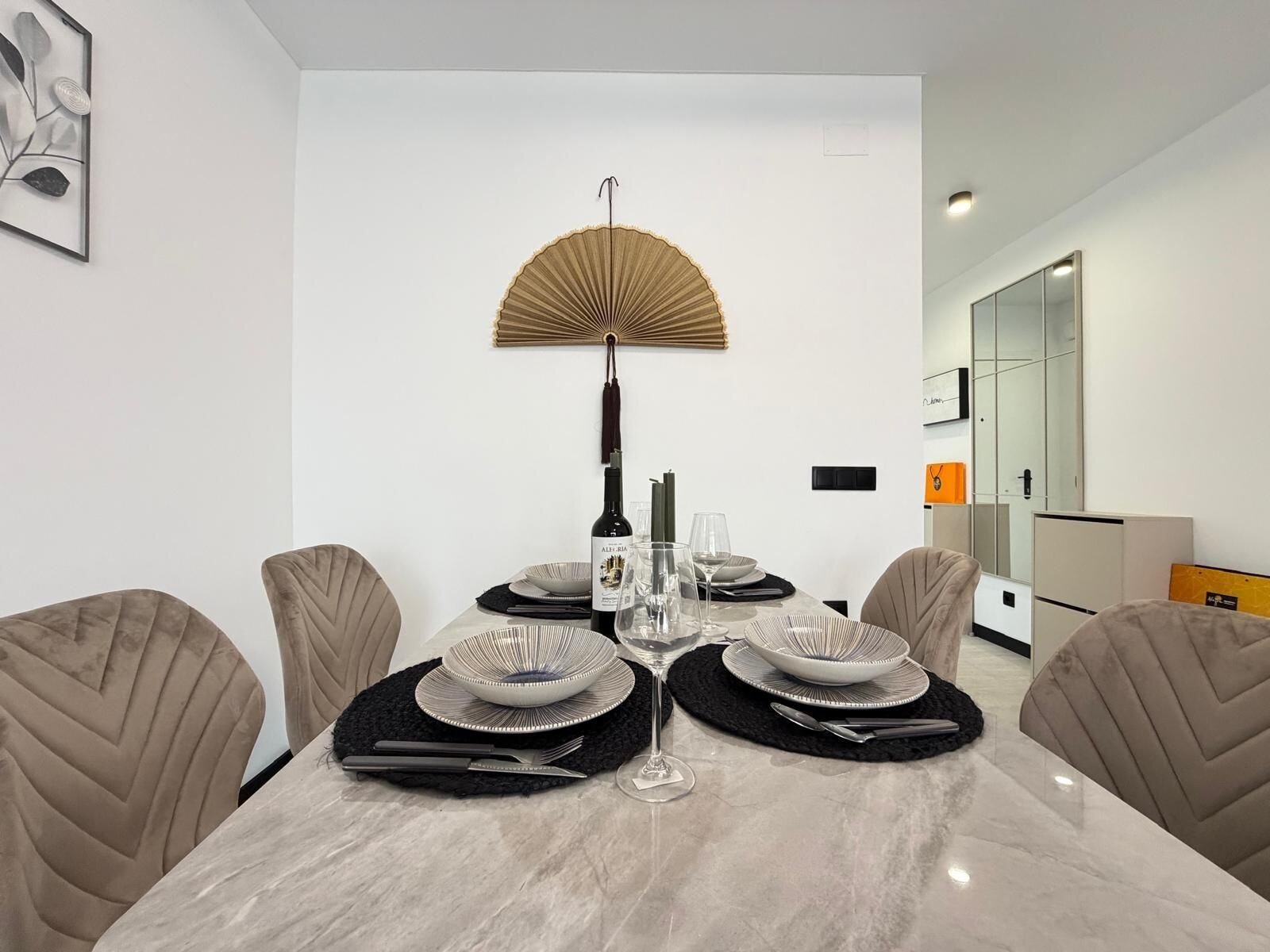 2-Bedroom Apartment in Playa del Cura, Torrevieja - Image 21