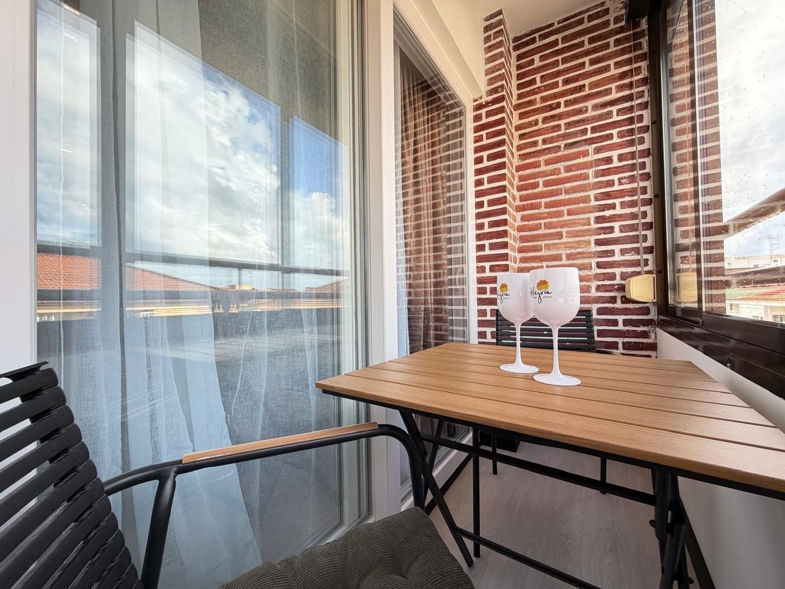 2-Bedroom Apartment in Playa del Cura, Torrevieja - Image 31
