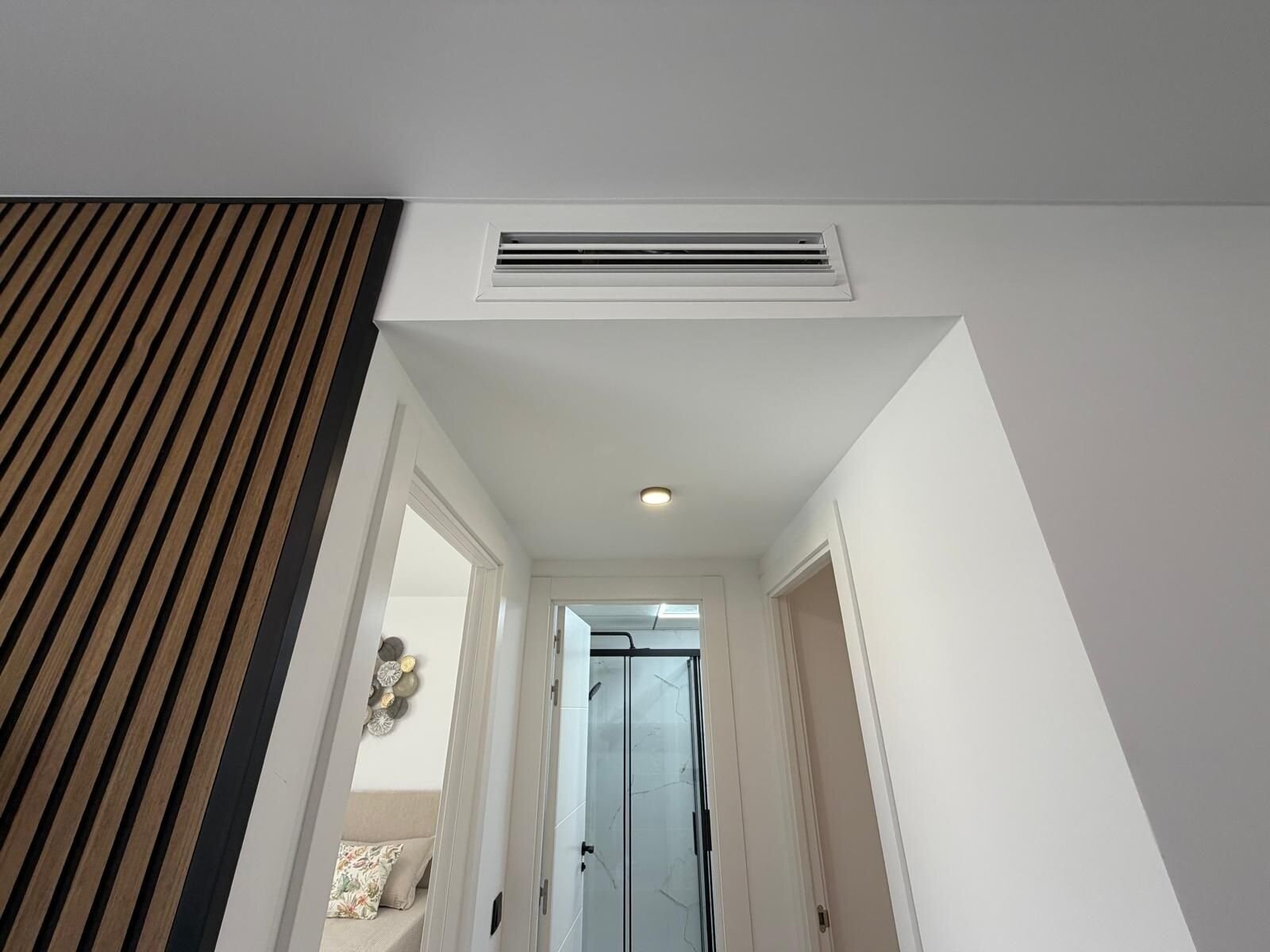 2-Bedroom Apartment in Playa del Cura, Torrevieja - Image 36