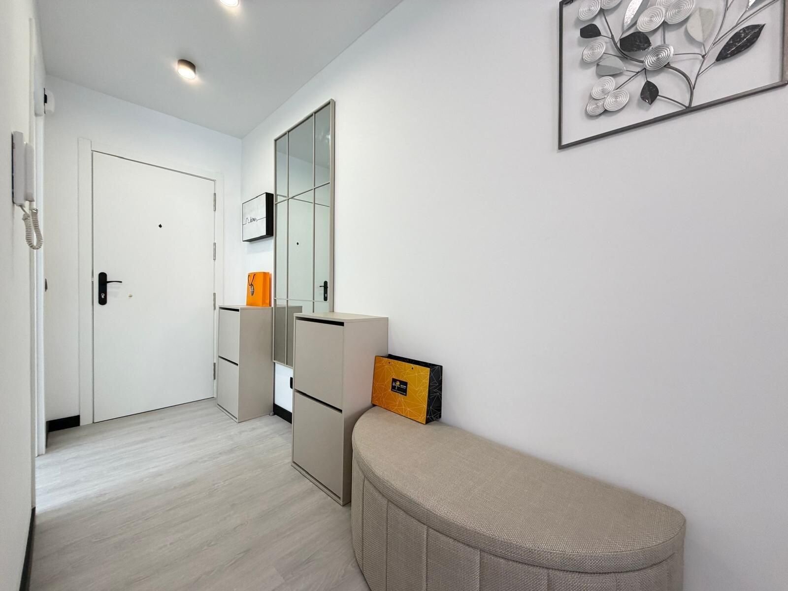 2-Bedroom Apartment in Playa del Cura, Torrevieja - Image 4
