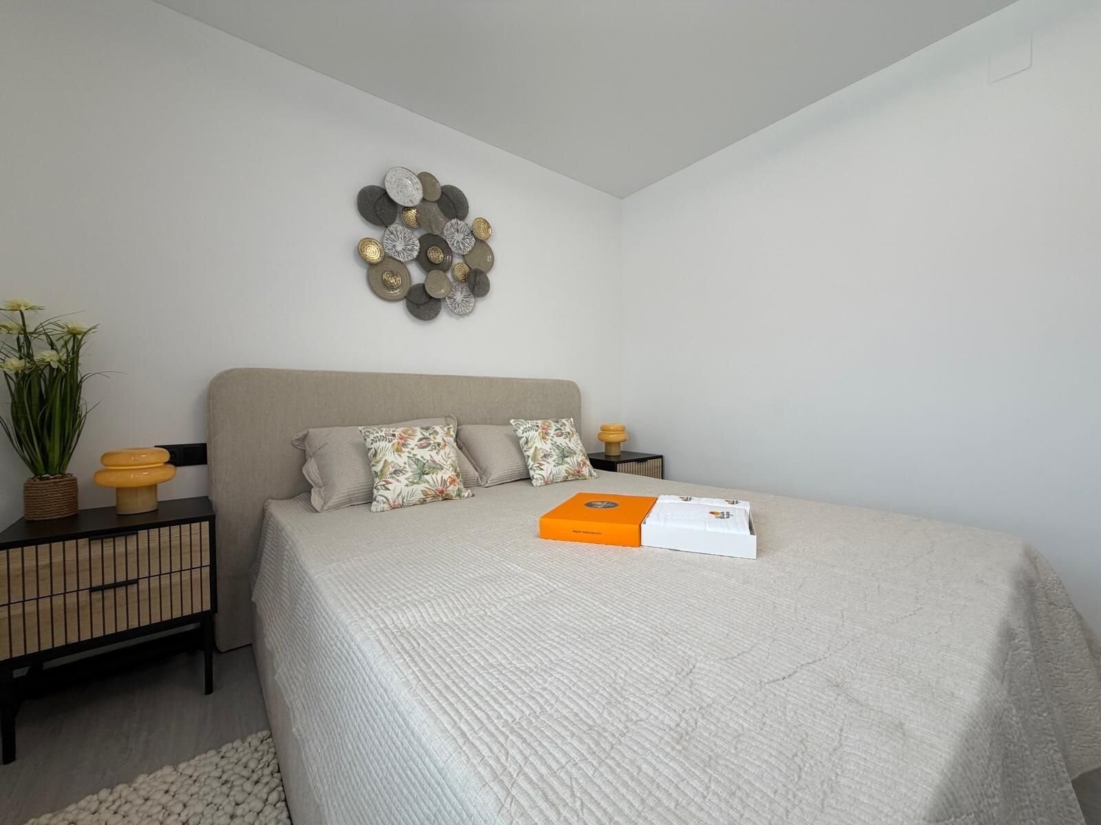 2-Bedroom Apartment in Playa del Cura, Torrevieja - Image 41
