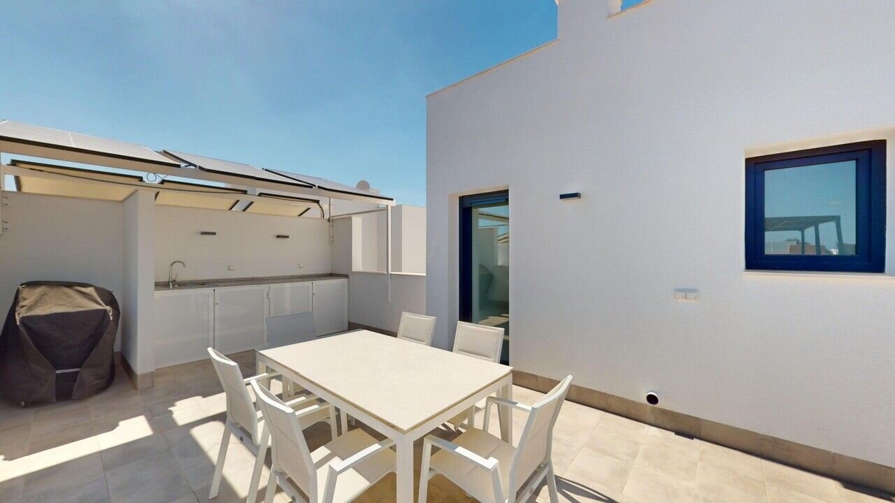 3-Bedroom Villa in Roldán, Torre - Pacheco - Image 12