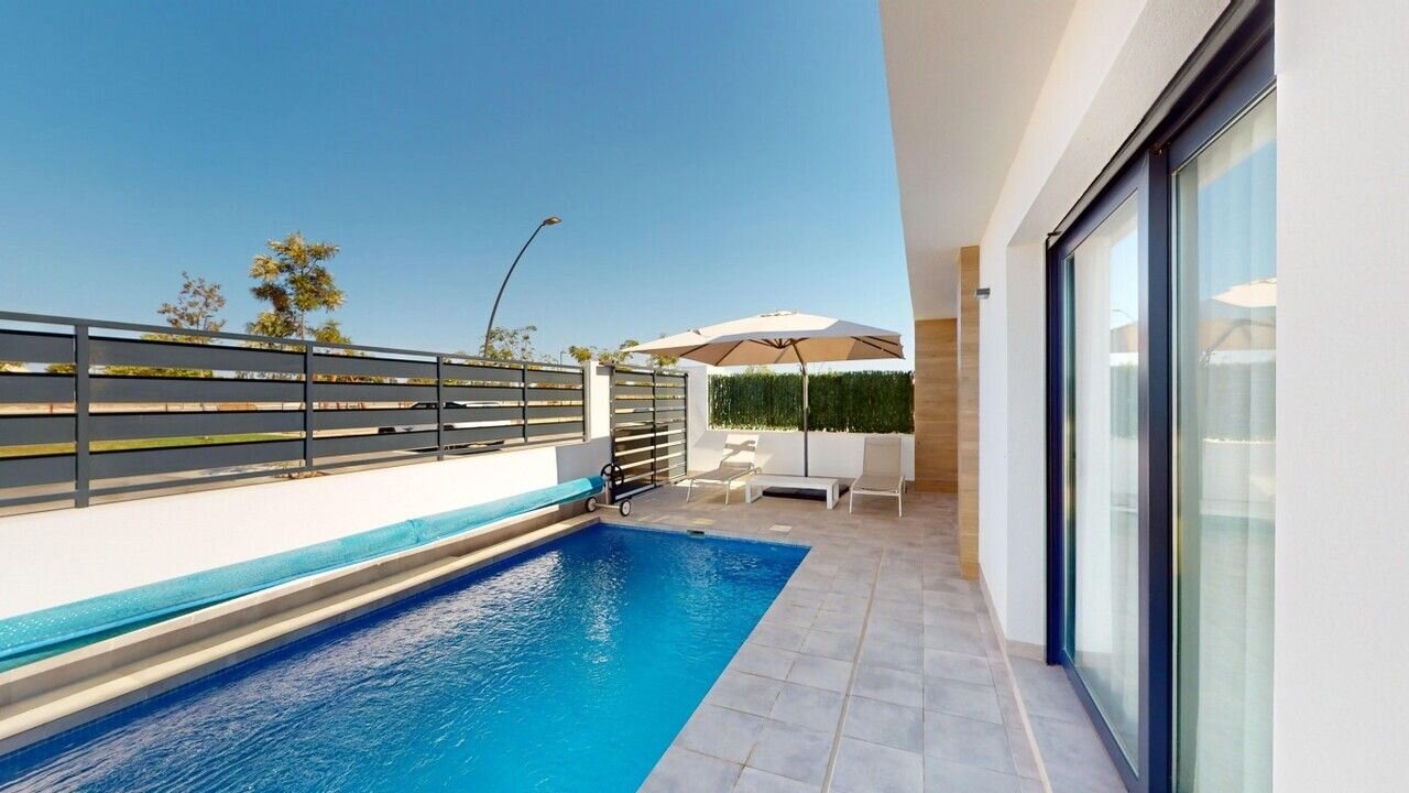3-Bedroom Villa in Roldán, Torre - Pacheco - Image 36